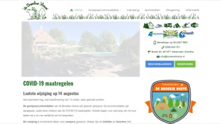 www.kampeerboerderijen.nl